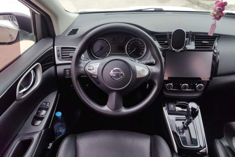 Used Nissan Sylphy 2016 1.6 XL CVT Luxury Edition Steering Wheel