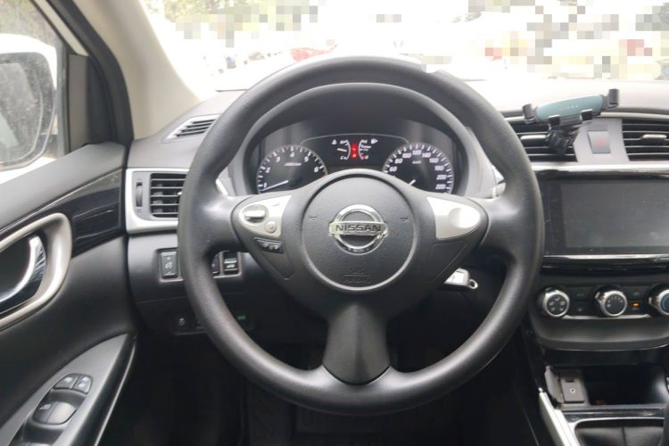 Used Nissan Sylphy 2016 1.6 XL Manual Luxury Edition Steering Wheel
