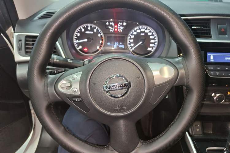 Used Nissan Sylphy 2016 1.6 XL CVT Luxury Edition Steering Wheel
