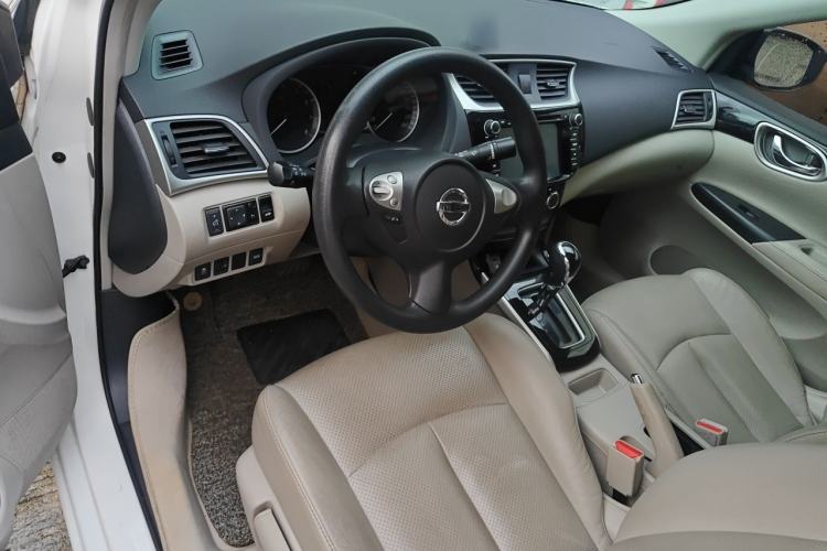 Used Nissan Sylphy 2016 1.6 XL CVT Luxury Edition Steering Wheel