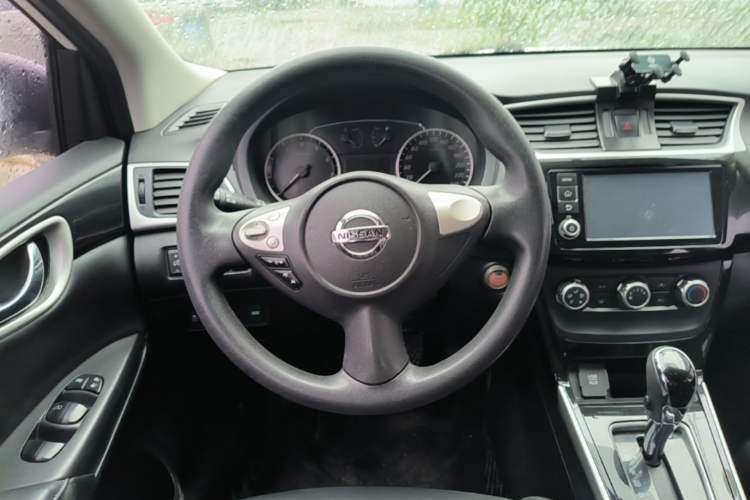 Used Nissan Sylphy 2016 1.6 XL CVT Deluxe Edition Steering Wheel