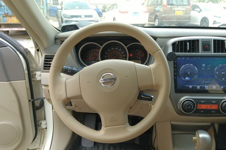 Used Nissan Sylphy 2016 Classic 1.6XE Automatic Leading Edition Steering Wheel