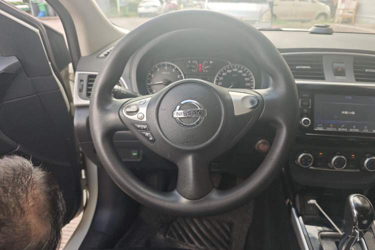 Used Nissan Sylphy 2016 1.6 XL CVT Deluxe Edition Steering Wheel
