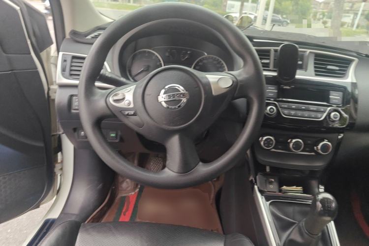 Used Nissan Sylphy 2016 1.6 XL Manual Luxury Edition Steering Wheel