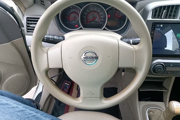 Used Nissan Sylphy 2016 Classic 1.6XE Manual Comfort Edition Steering Wheel