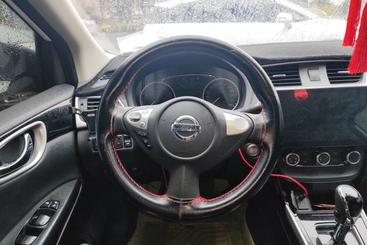 Used Nissan Sylphy 2016 1.6XV CVT Smart Enjoyment Version Steering Wheel