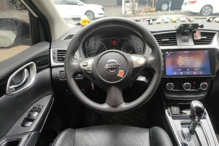 Used Nissan Sylphy 2016 1.6 XL CVT Luxury Edition Steering Wheel