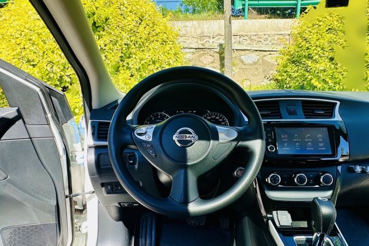 Used Nissan Sylphy 2016 1.6 XL CVT Deluxe Edition Steering Wheel