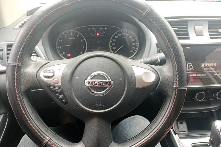 Used Nissan Sylphy 2016 1.6 XL CVT Luxury Edition Steering Wheel