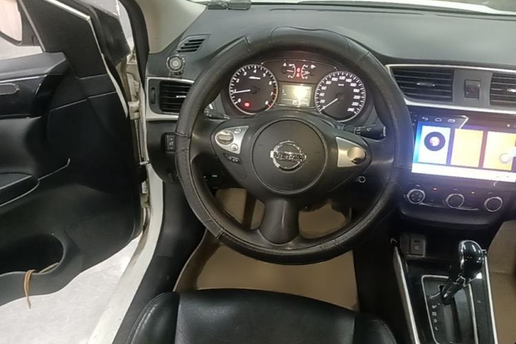 Used Nissan Sylphy 2016 1.6 XL CVT Luxury Edition Steering Wheel
