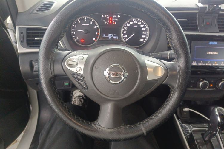 Used Nissan Sylphy 2016 1.6 XL CVT Deluxe Edition Steering Wheel