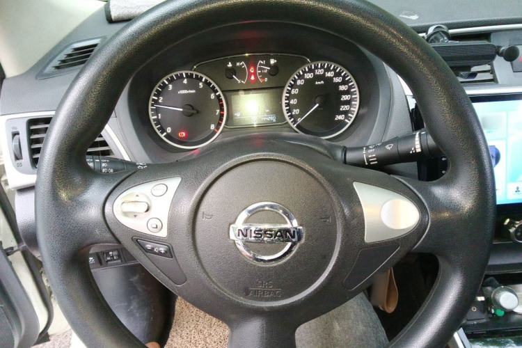 Used Nissan Sylphy 2016 1.6 XL CVT Luxury Edition Steering Wheel