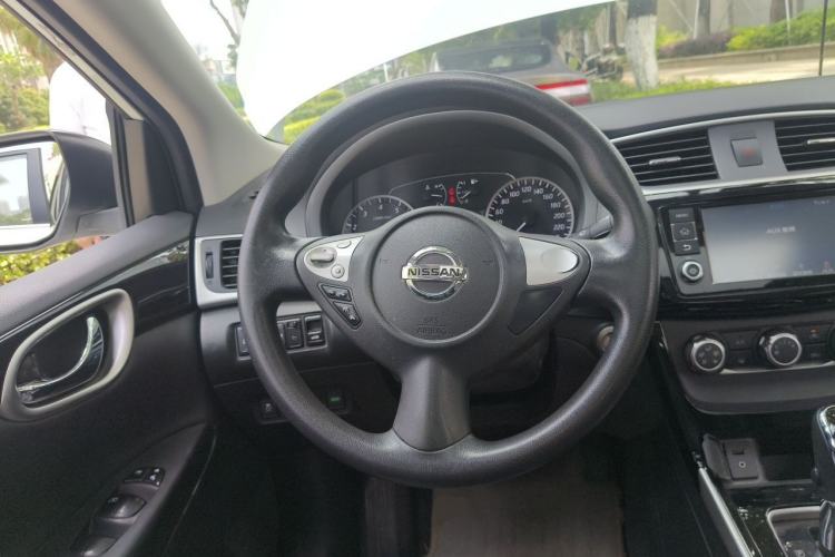 Used Nissan Sylphy 2016 1.6 XL CVT Deluxe Edition Steering Wheel