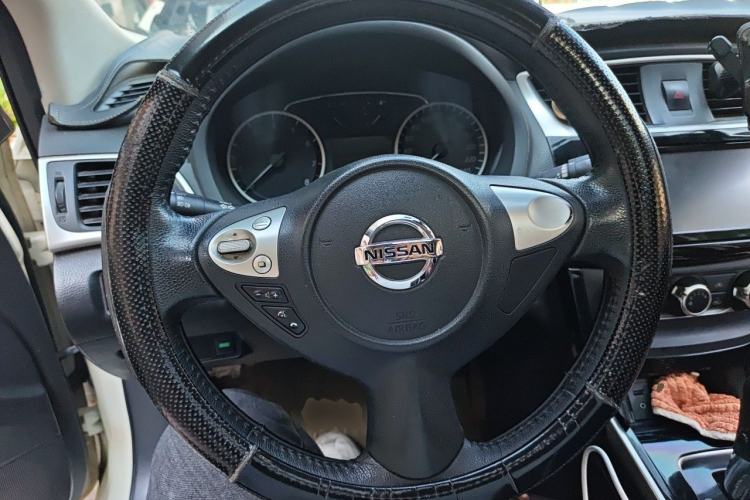 Used Nissan Sylphy 2016 1.6XE CVT Comfort Edition Steering Wheel