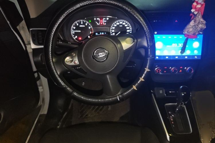 Used Nissan Sylphy 2016 1.6 XL CVT Luxury Edition Steering Wheel