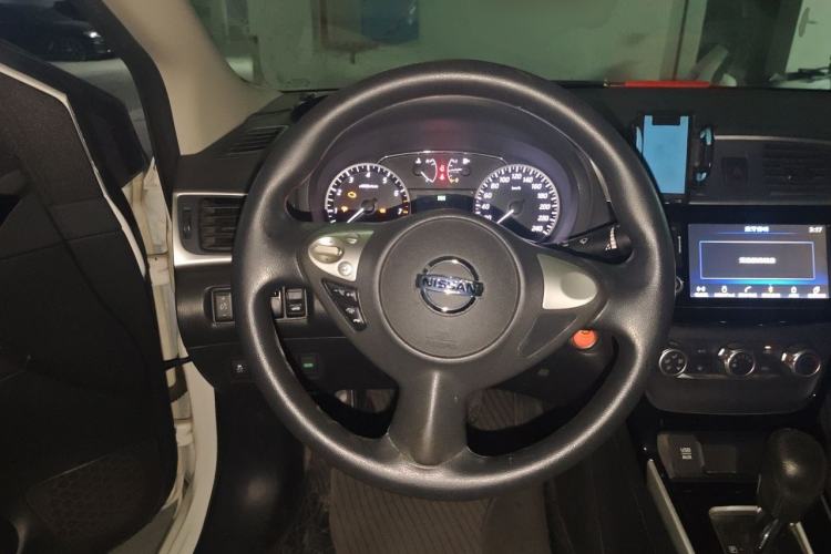 Used Nissan Sylphy 2016 1.6 XL CVT Luxury Edition Steering Wheel