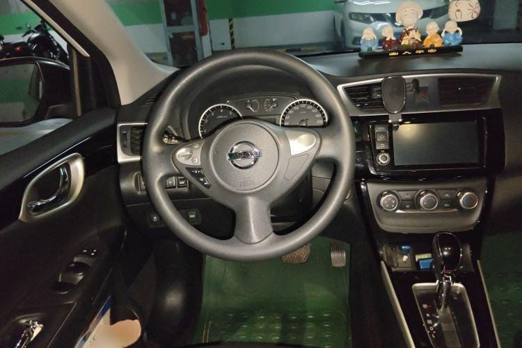Used Nissan Sylphy 2016 1.6XV CVT Smart Enjoyment Version Steering Wheel