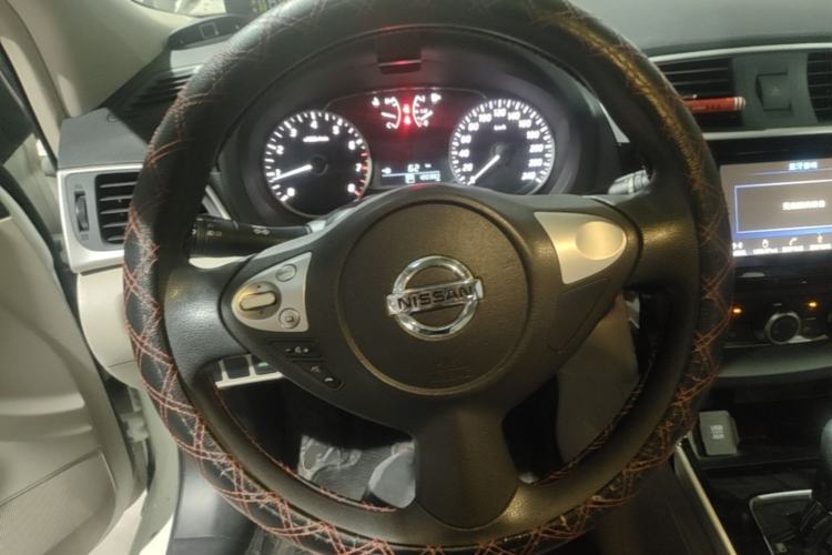 Used Nissan Sylphy 2016 1.6XV CVT Smart Enjoyment Version Steering Wheel