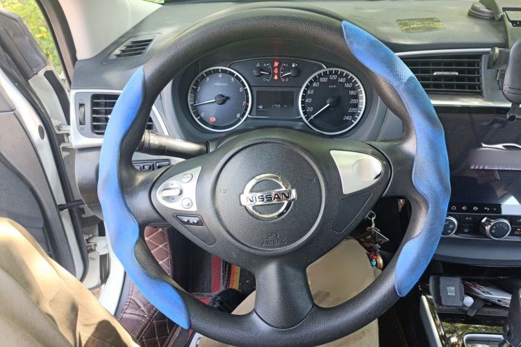 Used Nissan Sylphy 2016 1.6XE CVT Comfort Edition Steering Wheel