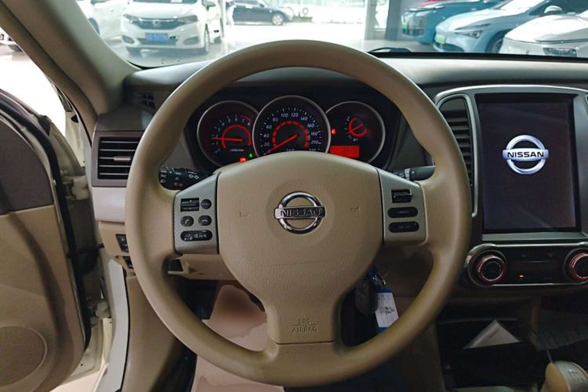 Used Nissan Sylphy 2016 Classic 1.6XE Manual Leading Edition Steering Wheel