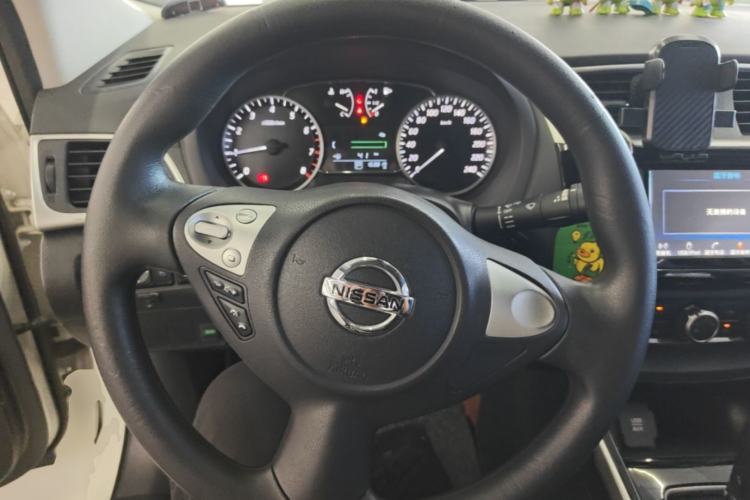 Used Nissan Sylphy 2016 1.6XV CVT Smart Enjoyment Version Steering Wheel