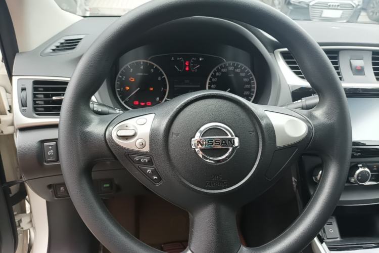 Used Nissan Sylphy 2016 1.6 XL CVT Luxury Edition Steering Wheel
