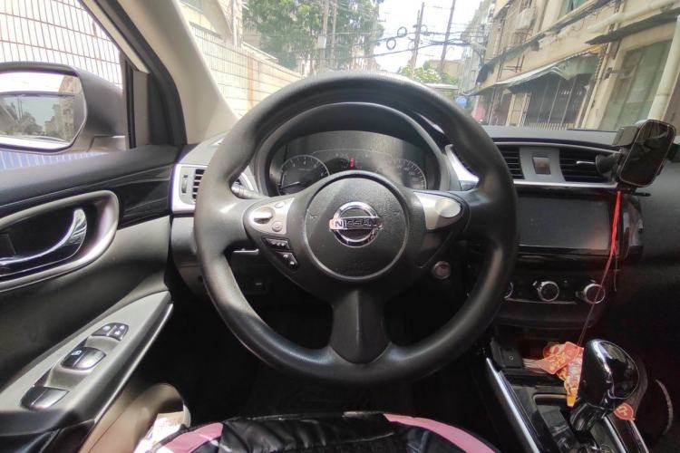 Used Nissan Sylphy 2016 1.6 XL CVT Luxury Edition Steering Wheel