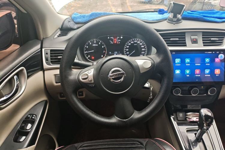 Used Nissan Sylphy 2016 1.6 XL CVT Luxury Edition Steering Wheel