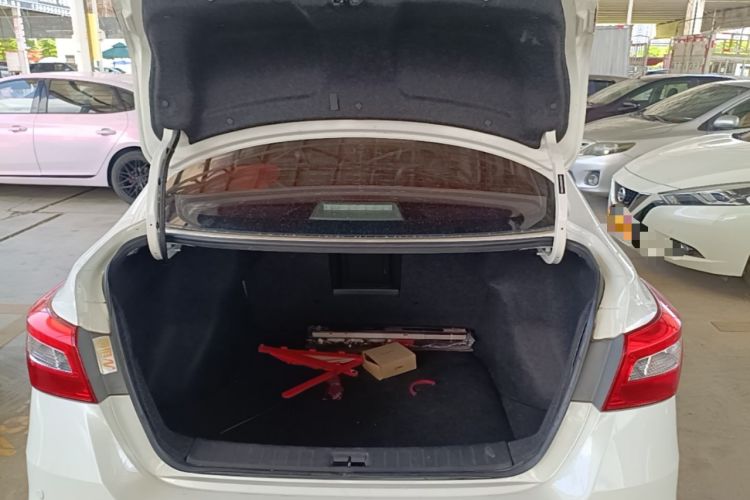 Used Nissan Sylphy 2016 1.6XV CVT Smart Enjoyment Version Trunk