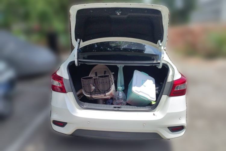Used Nissan Sylphy 2016 1.6XV CVT Smart Enjoyment Version Trunk