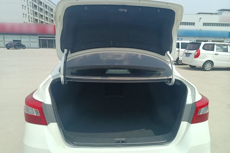 Used Nissan Sylphy 2016 1.6XV CVT Smart Enjoyment Version Trunk