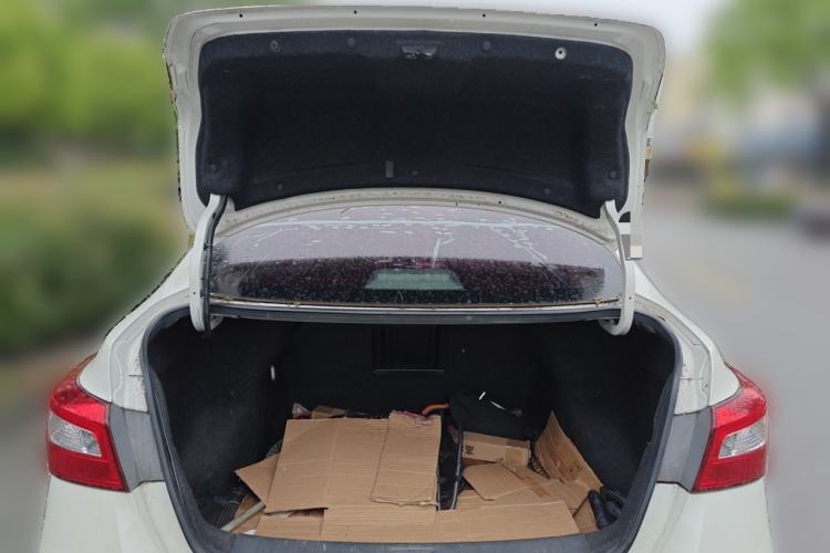 Used Nissan Sylphy 2016 1.6 XL CVT Luxury Edition Trunk