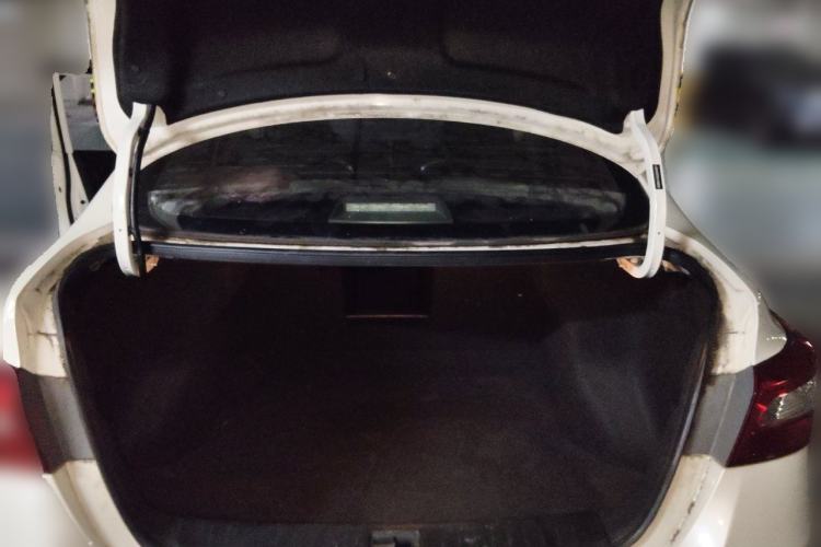 Used Nissan Sylphy 2016 1.6 XL CVT Luxury Edition Trunk