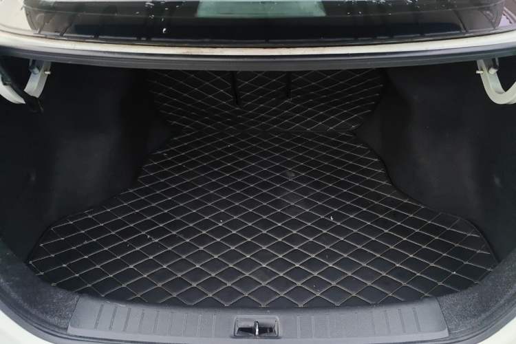 Used Nissan Sylphy 2016 1.6 XL CVT Luxury Edition Trunk