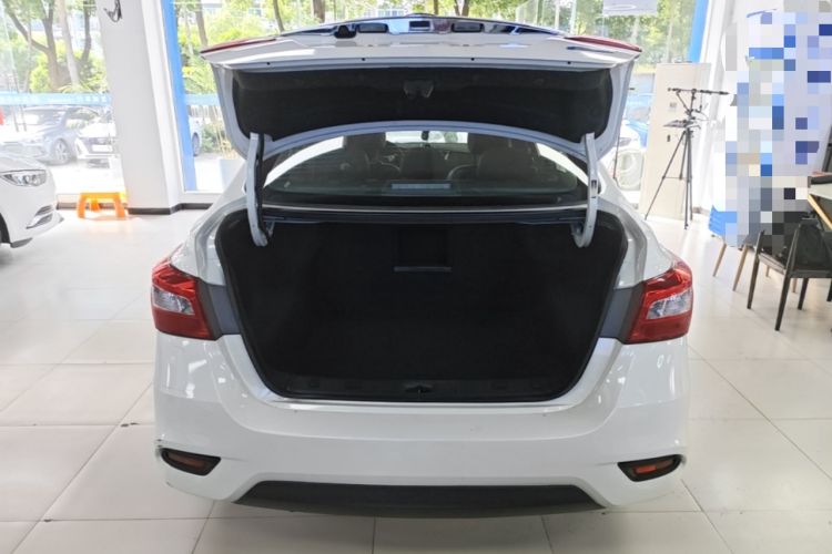 Used Nissan Sylphy 2016 1.6XV CVT Smart Enjoyment Version Trunk