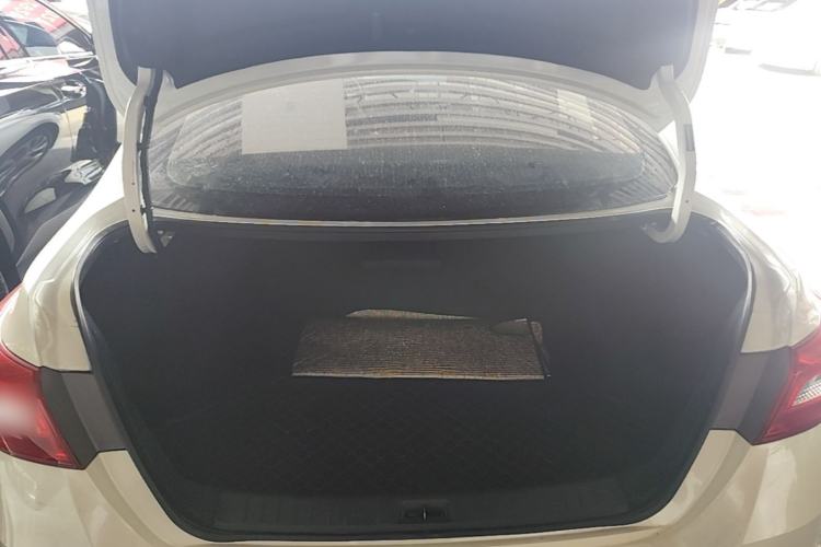 Used Nissan Sylphy 2016 1.6XV CVT Smart Enjoyment Version Trunk