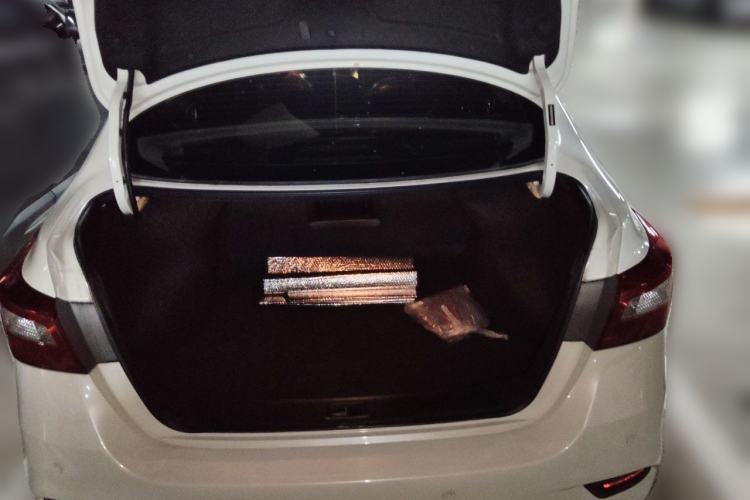 Used Nissan Sylphy 2016 1.6 XL CVT Deluxe Edition Trunk