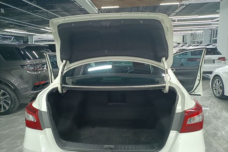 Used Nissan Sylphy 2016 1.6XV CVT Smart Enjoyment Version Trunk