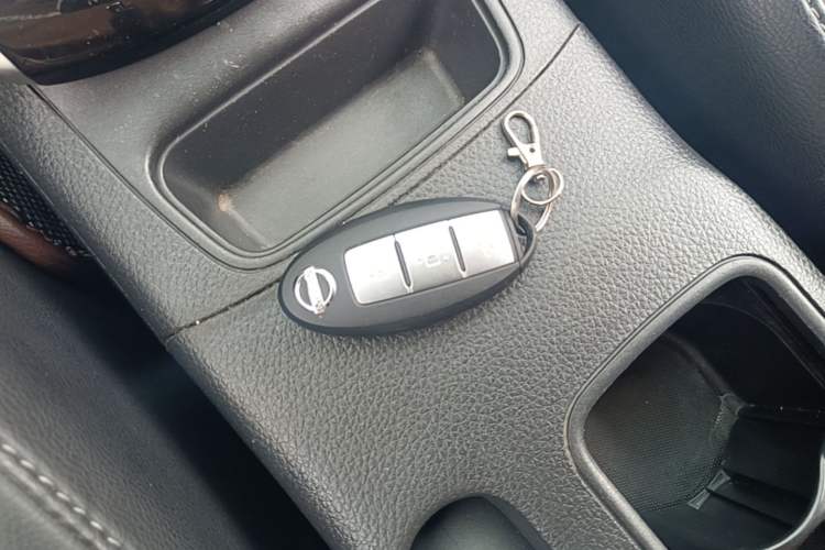 Used Nissan Sylphy 2016 1.6XV CVT Smart Enjoyment Version Vehicle Key