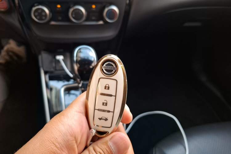 Used Nissan Sylphy 2016 1.6XV CVT Smart Enjoyment Version Vehicle Key
