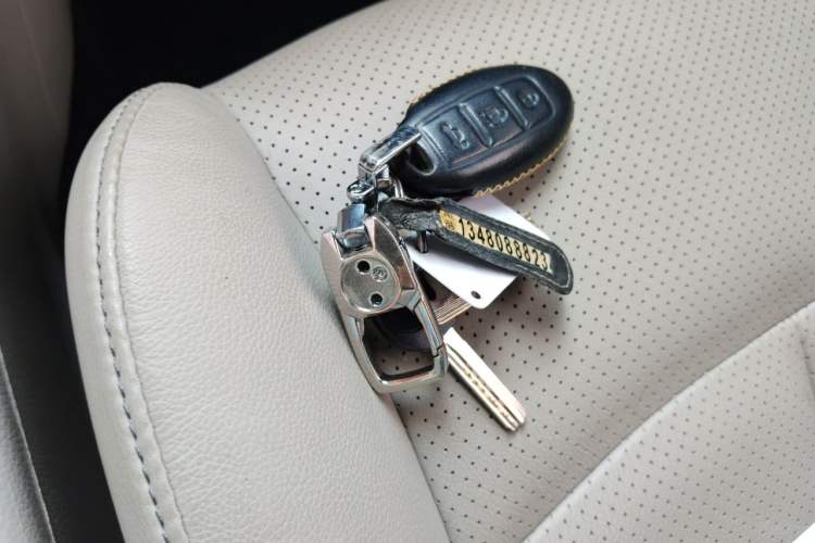 Used Nissan Sylphy 2016 1.6XV CVT Smart Enjoyment Version Vehicle Key