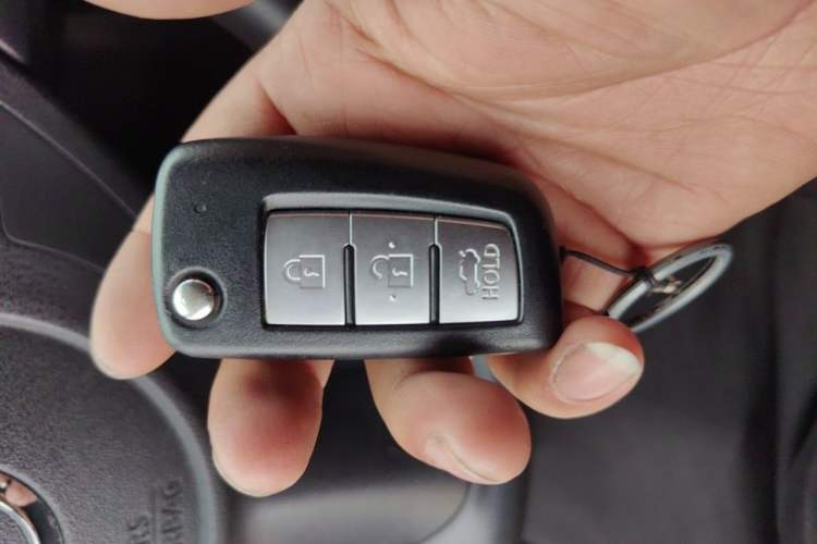 Used Nissan Sylphy 2016 1.6 XL CVT Luxury Edition Vehicle Key