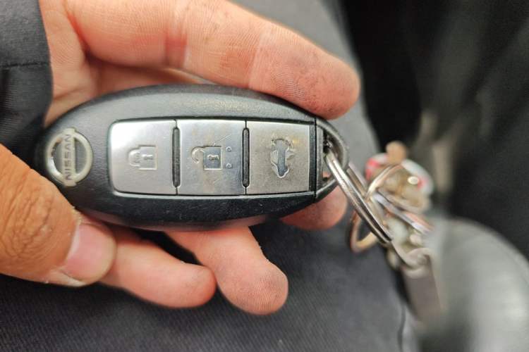 Used Nissan Sylphy 2016 1.6XV CVT Smart Enjoyment Version Vehicle Key