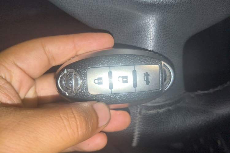 Used Nissan Sylphy 2016 1.8XV CVT Prestige Edition Vehicle Key