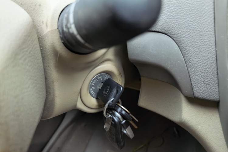 Used Nissan Sylphy 2016 Classic 1.6XE Manual Comfort Edition Vehicle Key