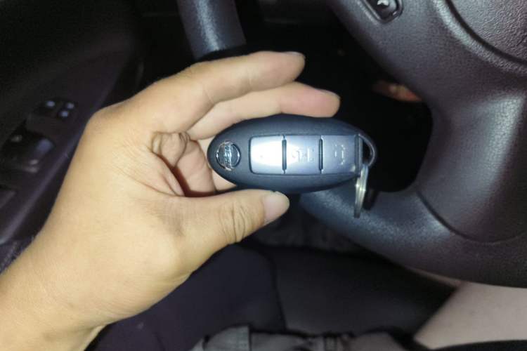 Used Nissan Sylphy 2016 1.6XV CVT Smart Enjoyment Version Vehicle Key