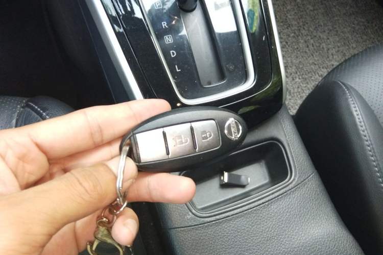 Used Nissan Sylphy 2016 1.6XV CVT Smart Enjoyment Version Vehicle Key