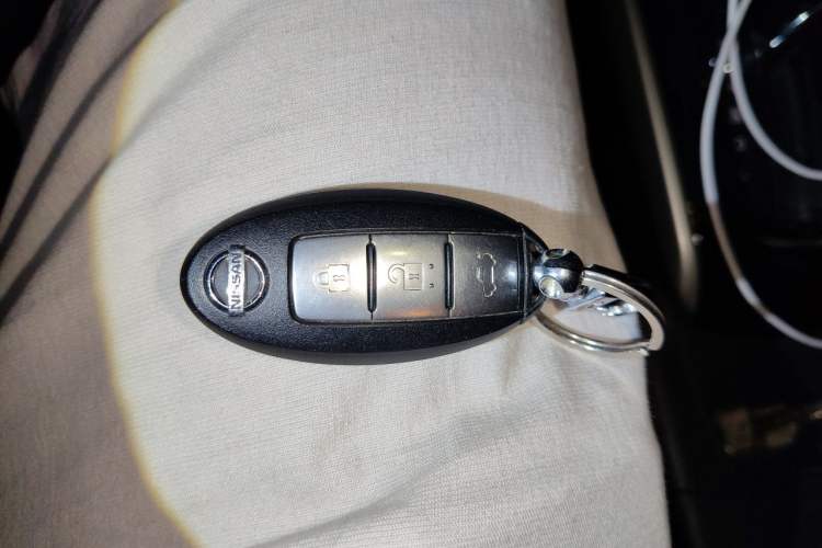 Used Nissan Sylphy 2016 1.6 XL CVT Deluxe Edition Vehicle Key