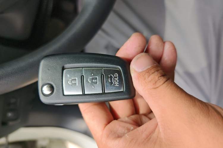 Used Nissan Sylphy 2016 1.6 XL CVT Luxury Edition Vehicle Key