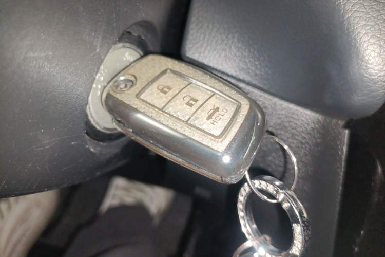 Used Nissan Sylphy 2016 1.6 XL CVT Luxury Edition Vehicle Key